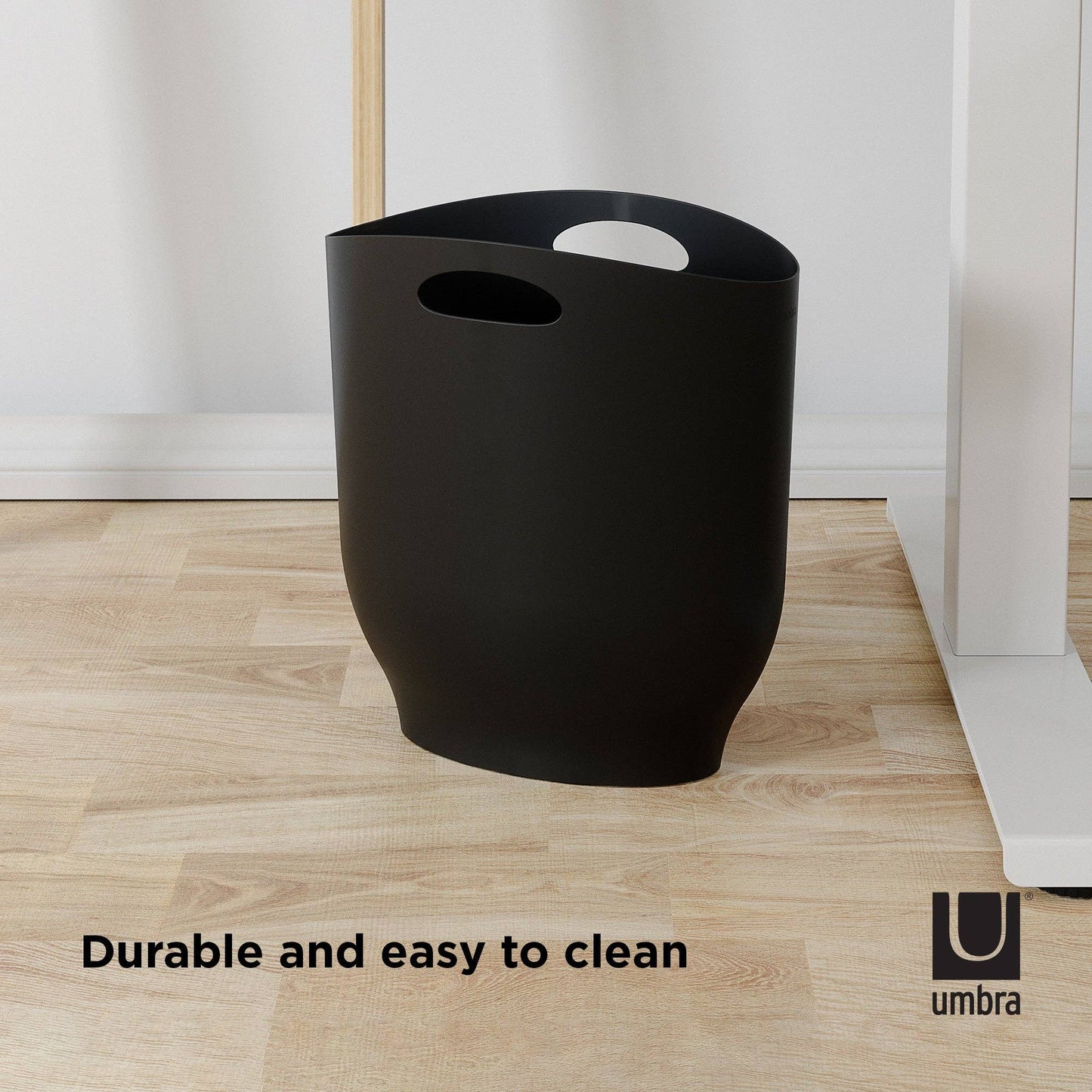 Harlo Trash Can: Black