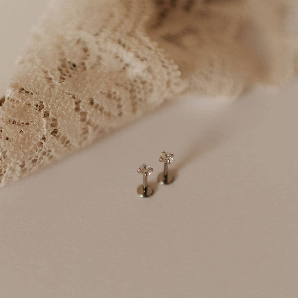 Diamond Flat Back Studs: Gold