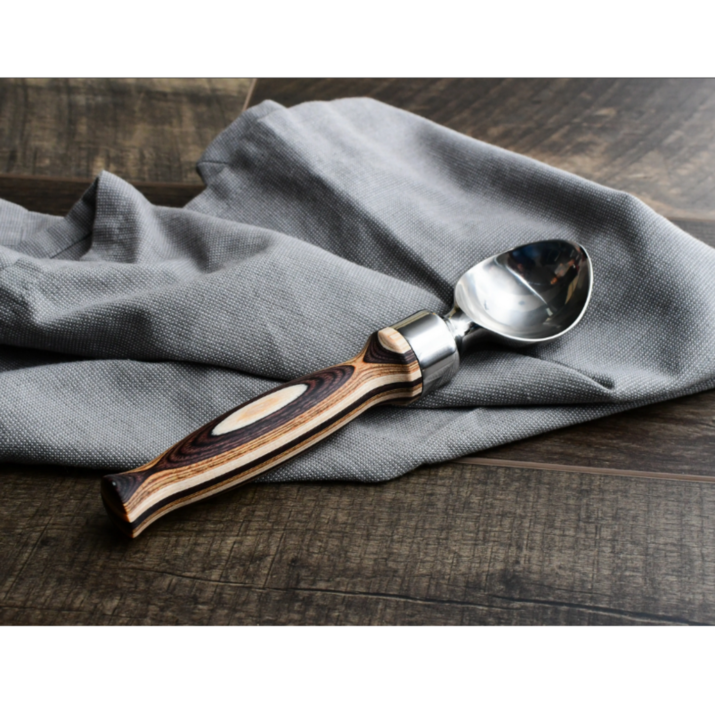 Natural Ice Cream Scoop