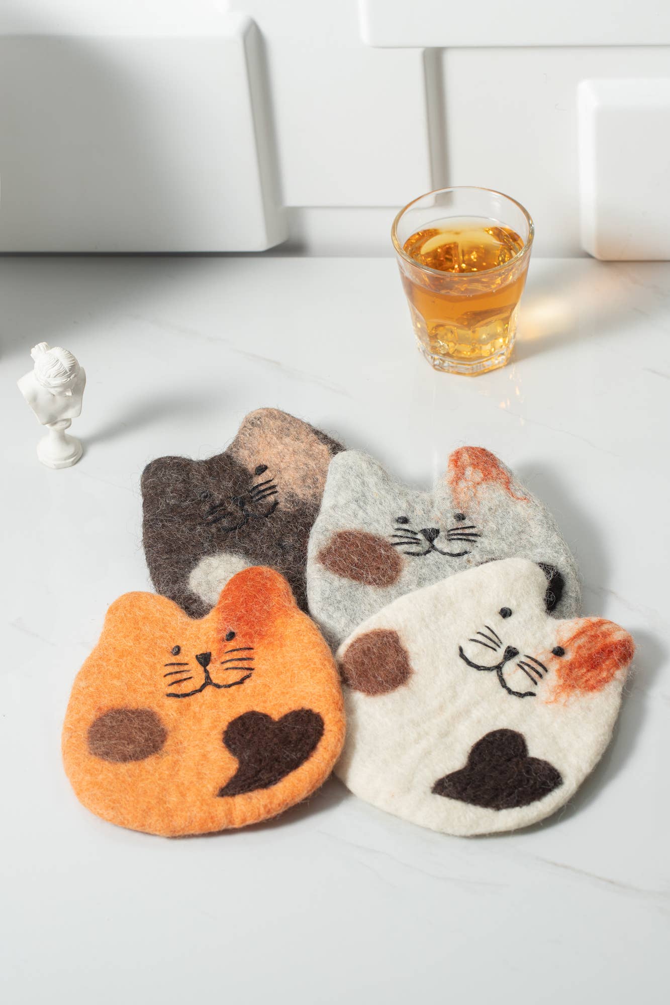 Handmade Felt Coffee Cup Mug Table Mat Coasters - Fatty Cat: White