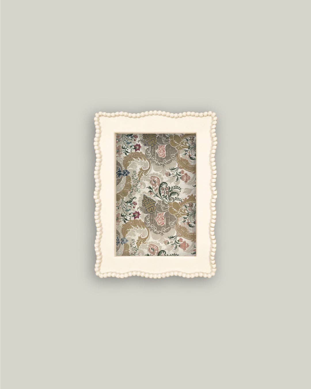 Ivory Wave Frame