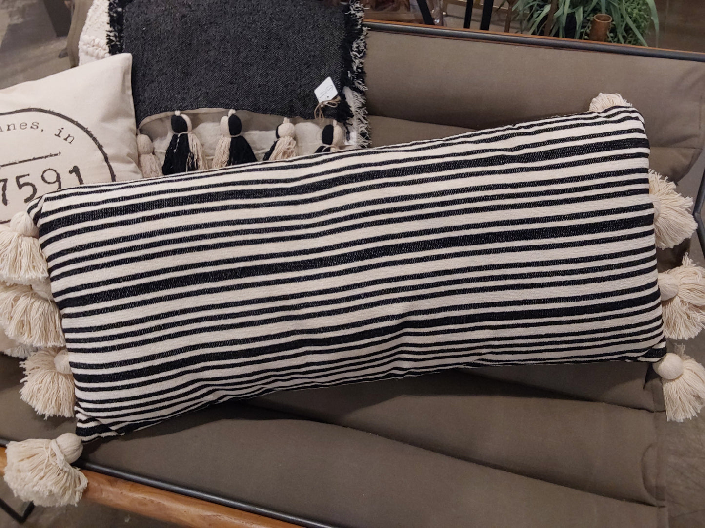 Black Stripe Pillow w Tassels-lumbar