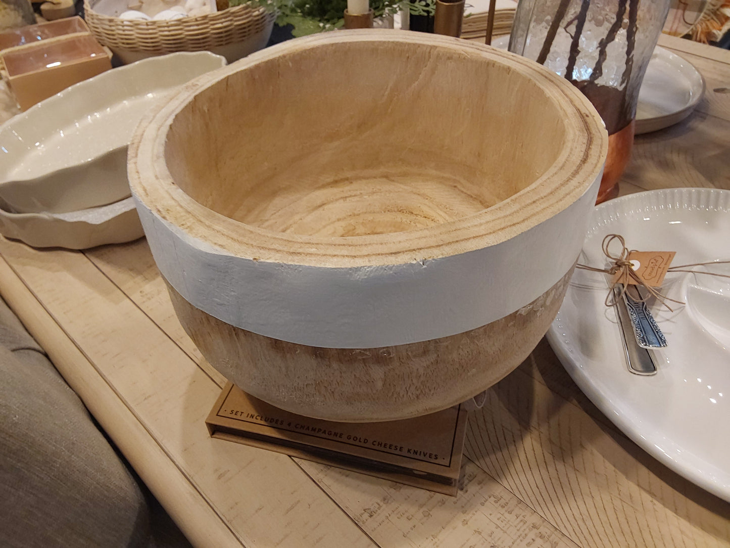 White Wood Two-Tone Bowl