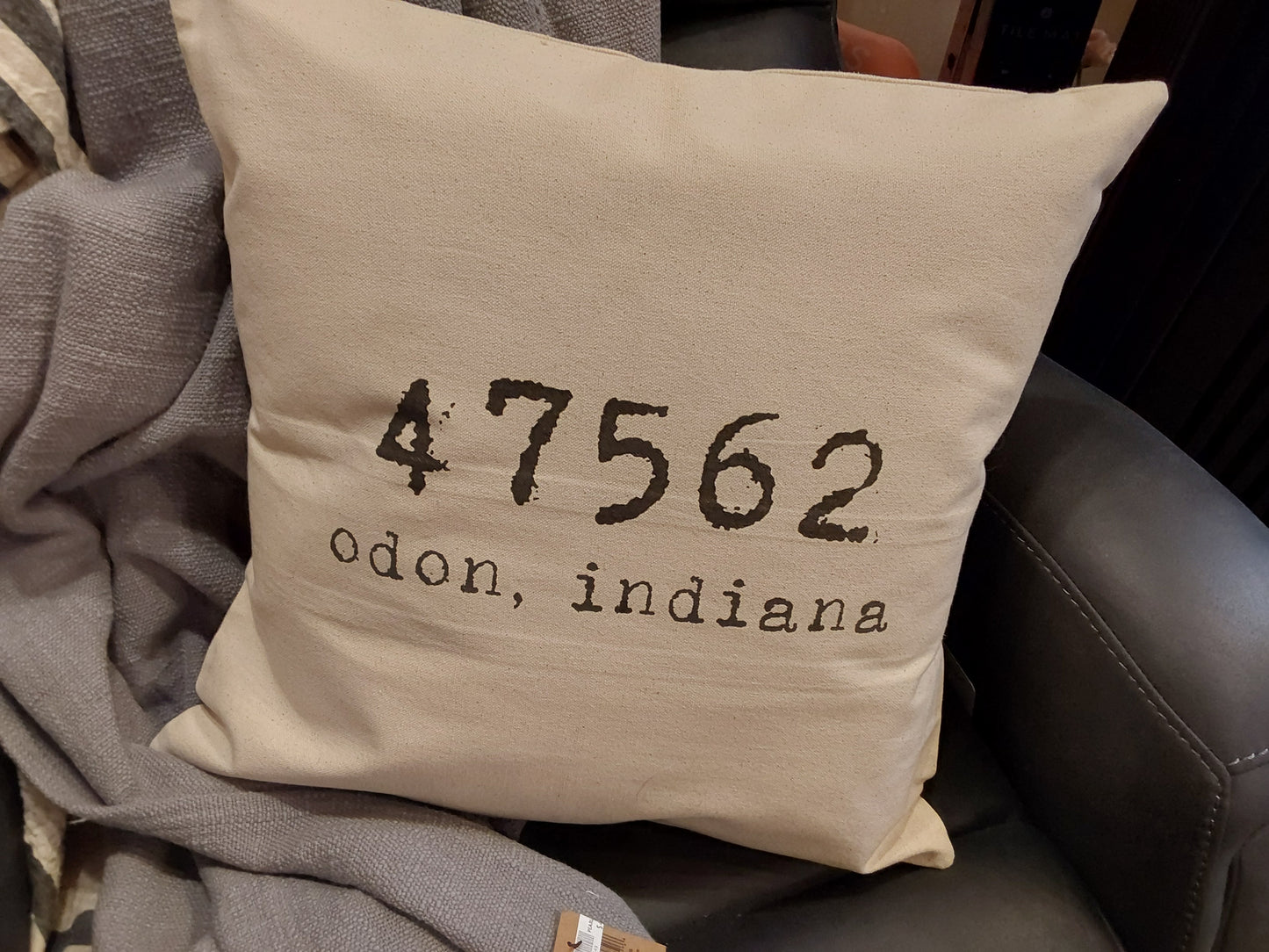 Odon Indiana 47562 Pillow