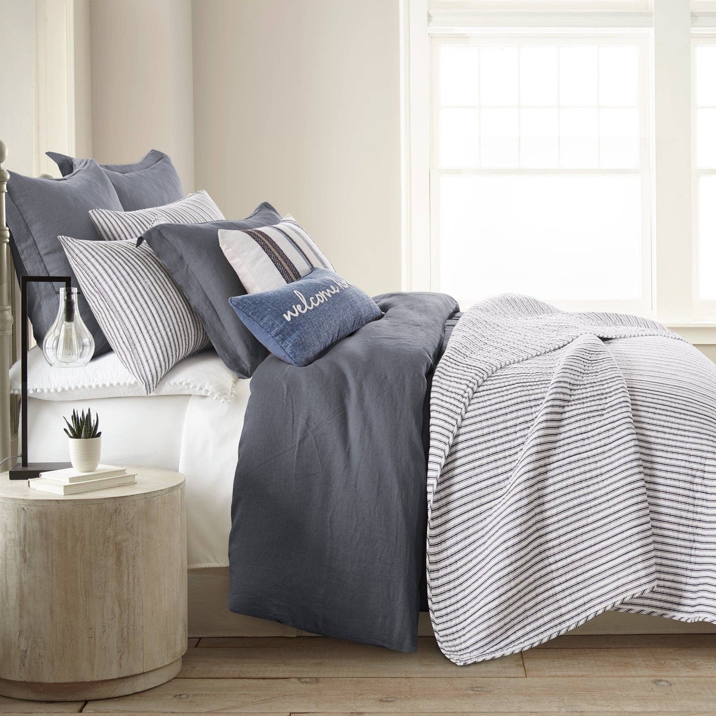 Tobago Stripe Quilt Set: Taupe / Full/Queen