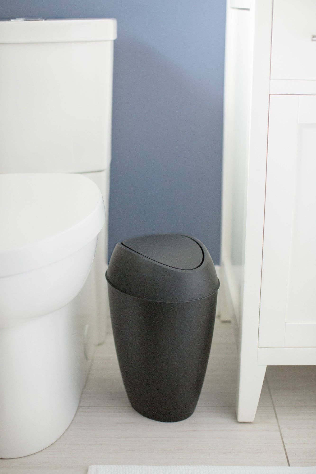 Twirla Trash Can, 2.4 G: Light Grey