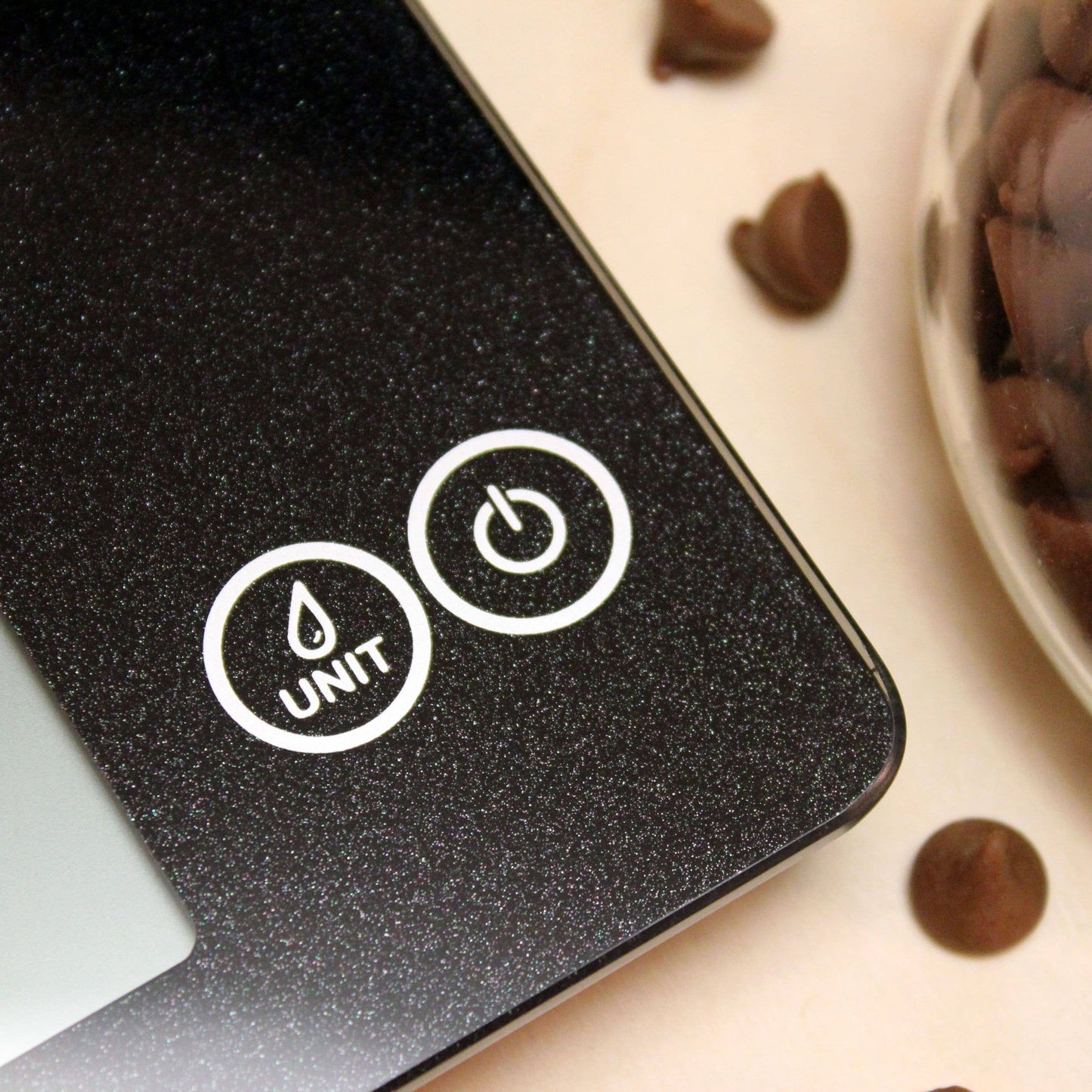Escali Arti Glass Digital Scale: Forst White