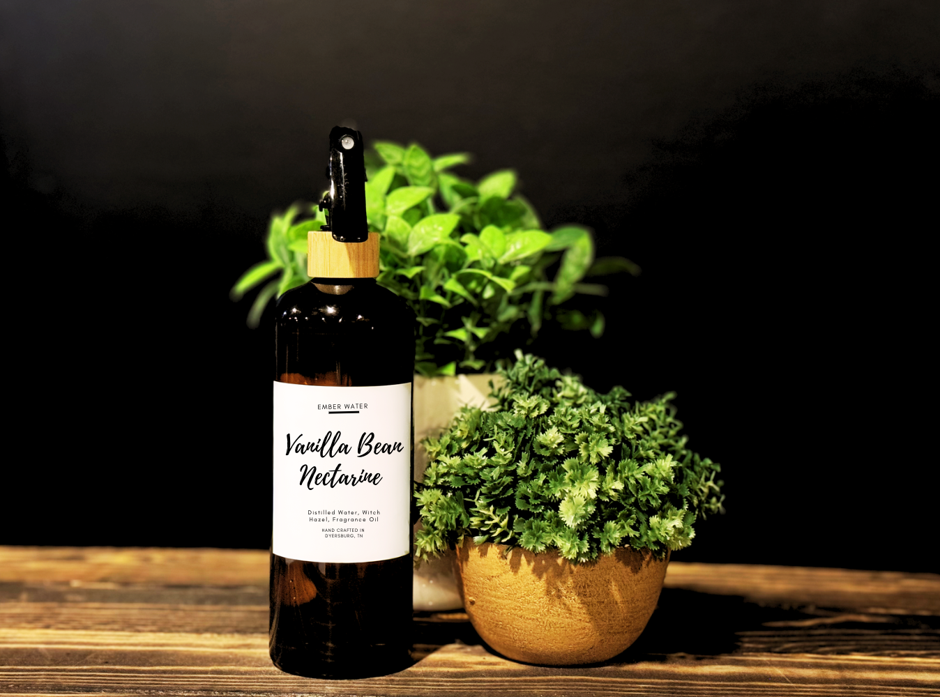 Vanilla Bean Nectarine Room + Linen Spray: Black