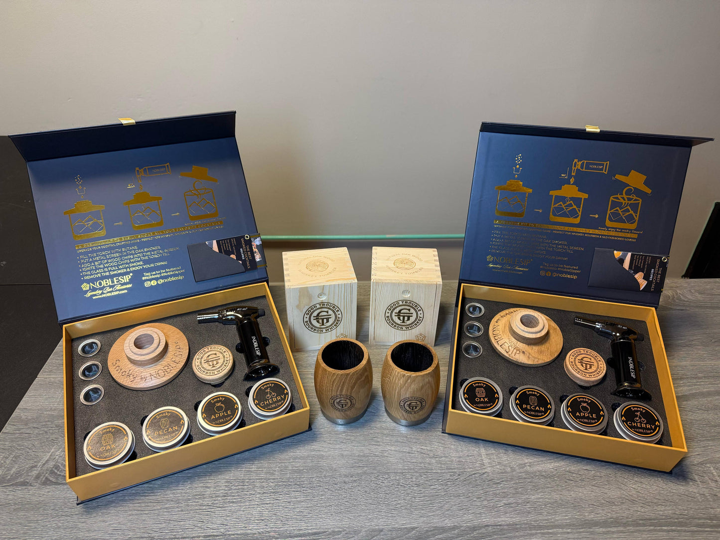 Cocktail Smoker Kit, Premium Home Bar Gift Set, Whiskey Men