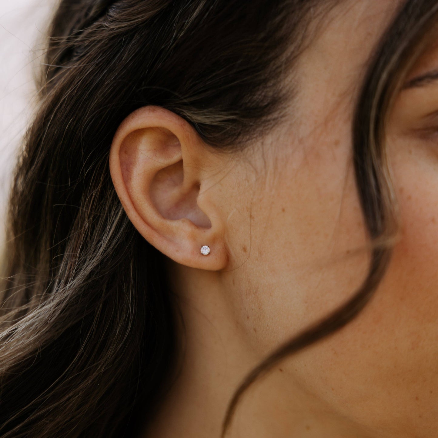 Diamond Flat Back Studs: Gold