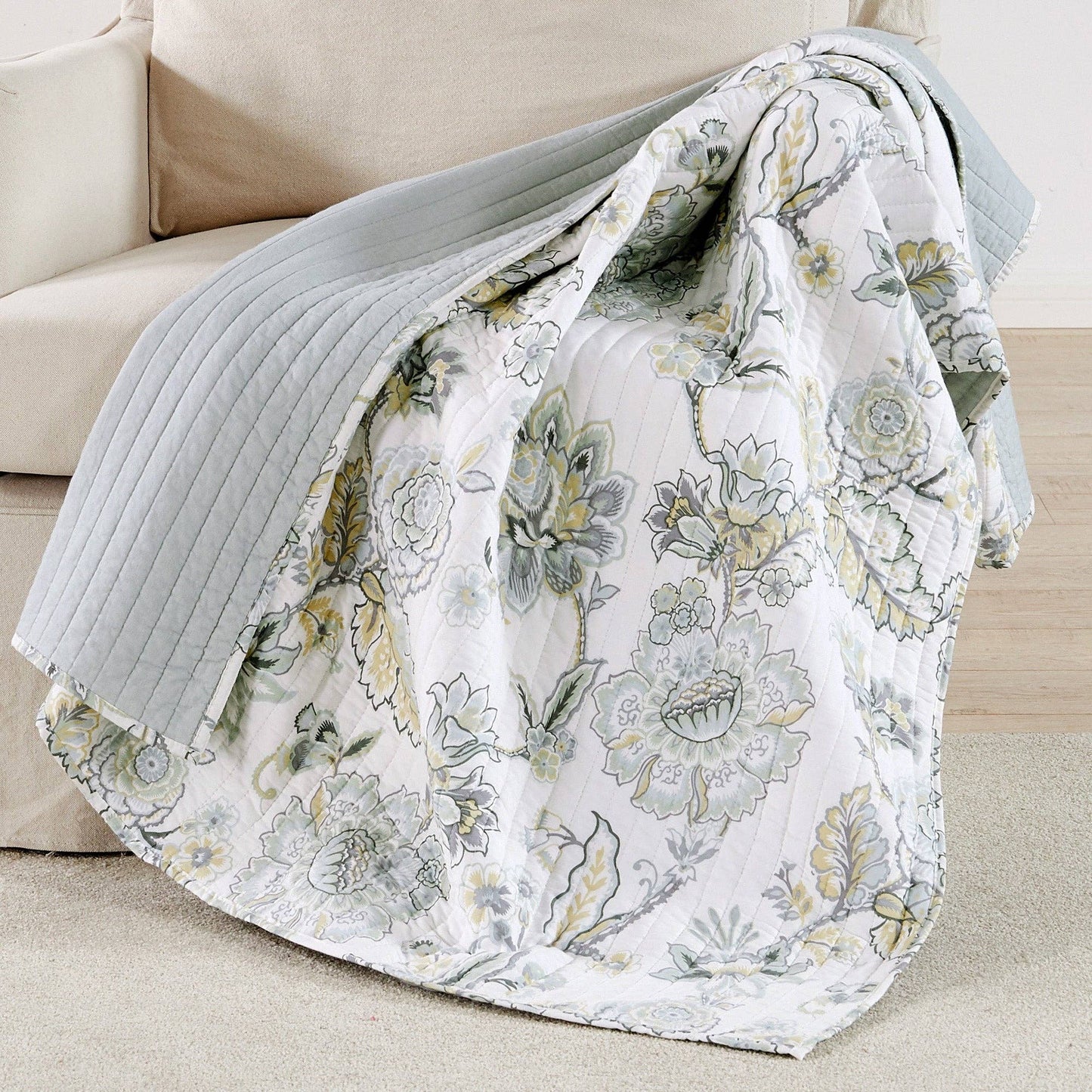 Ophelia Quilted Throw: Spa