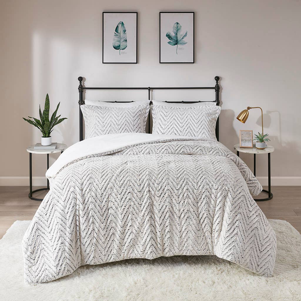 Chevron Faux Fur Comforter/Duvet Cover Set, Grey
