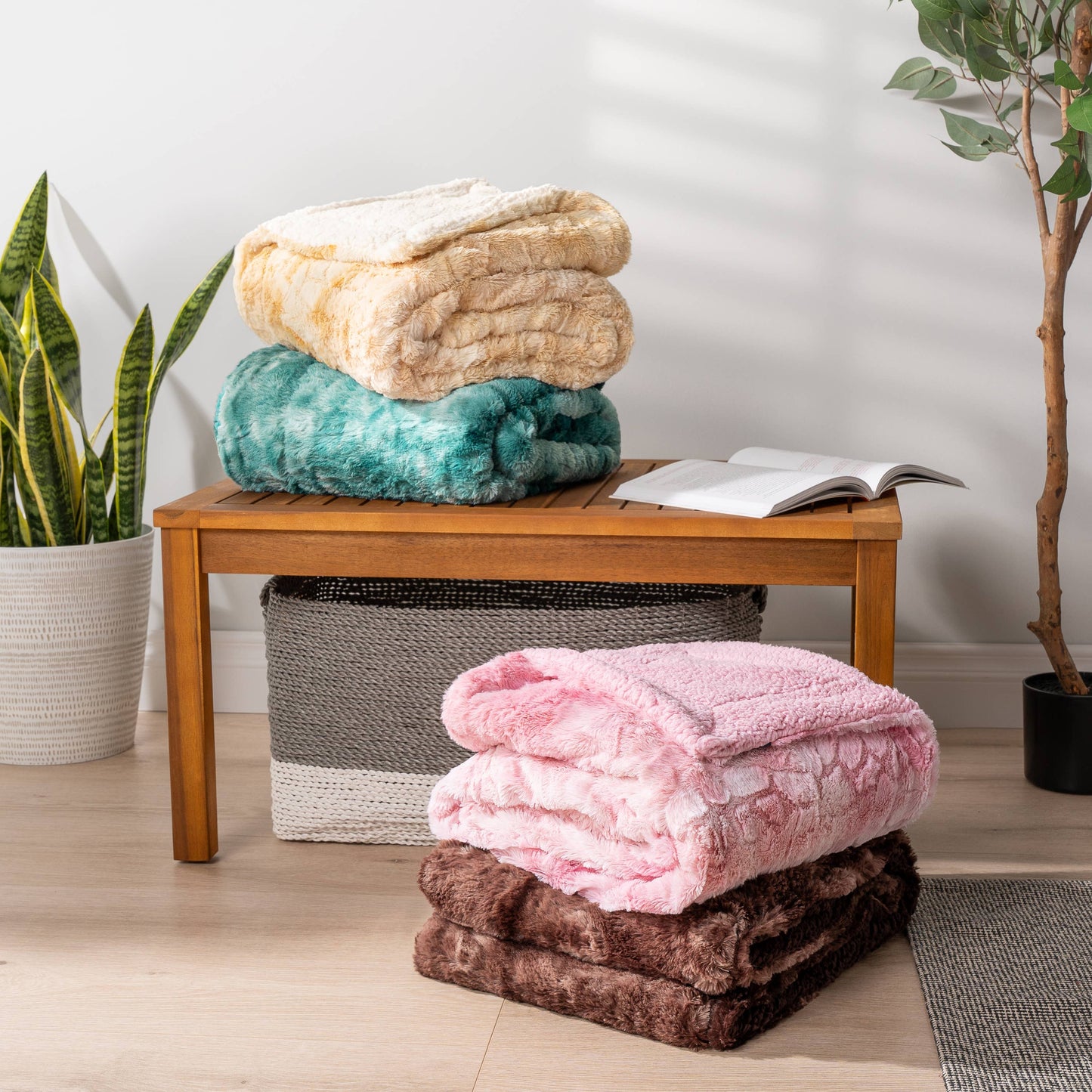 Minky Sherpa Throw Blanket