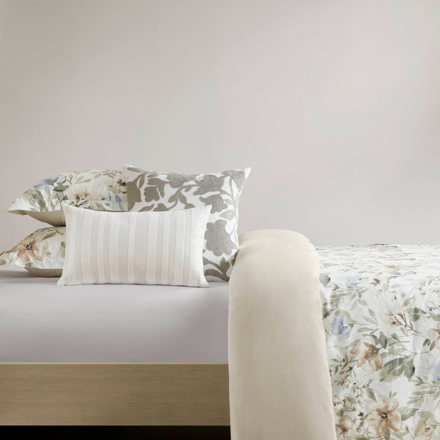 5 Piece 300TC Cotton Sateen Floral Print Duvet Set