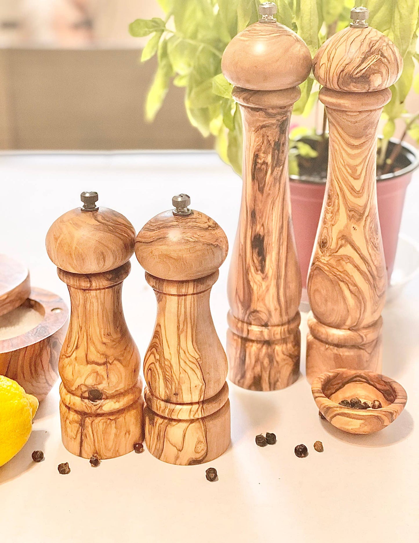 Olive Wood Salt/Pepper Mill 6.5" Shaker Set