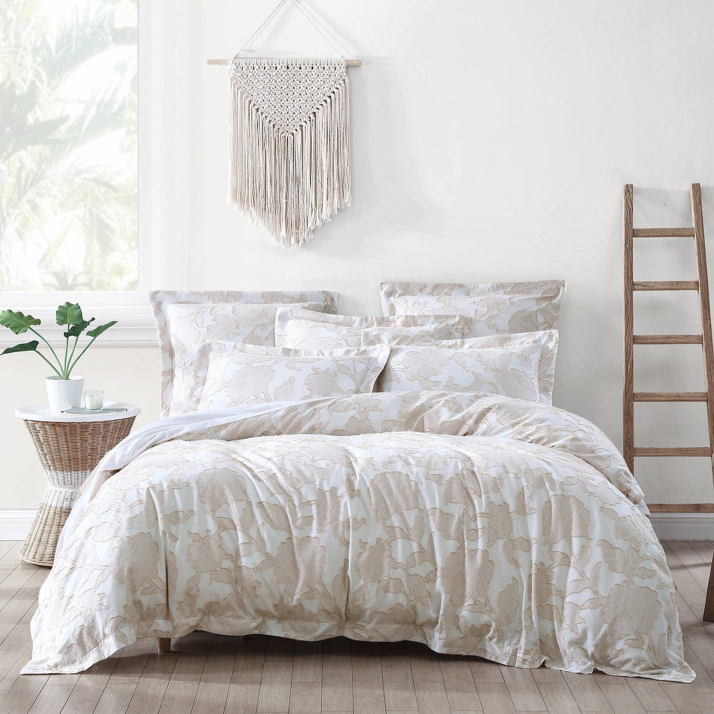 Sloane Duvet/Comforter Set: Natural / King/Cal King / Duvet
