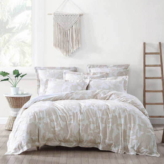 Sloane Duvet/Comforter Set: Natural / King/Cal King / Duvet