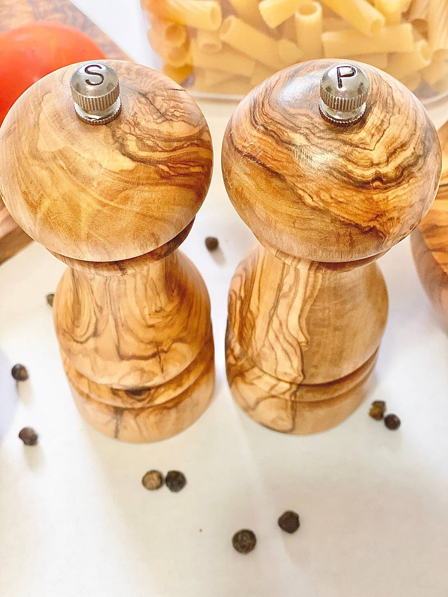 Olive Wood Salt/Pepper Mill 6.5" Shaker Set