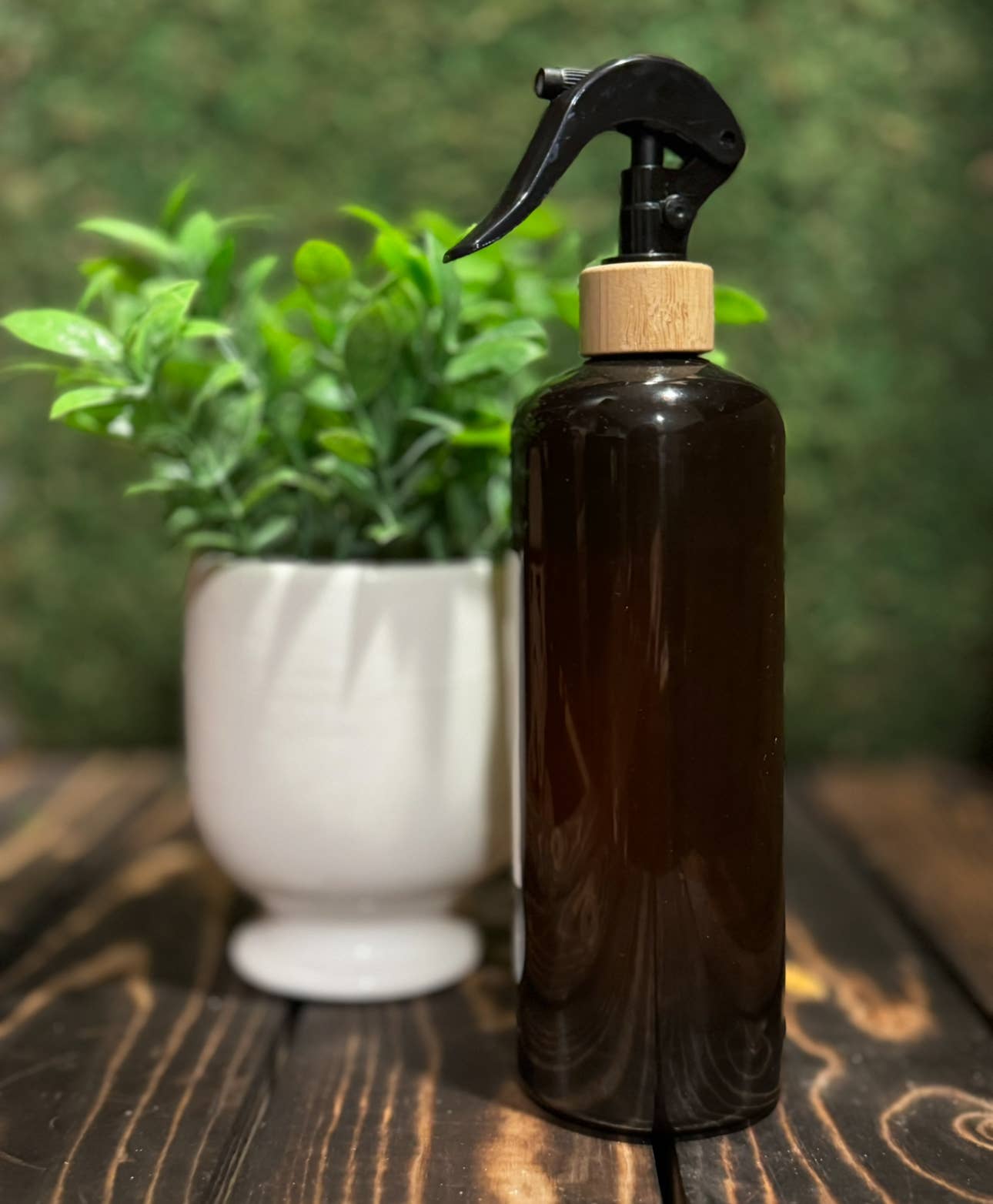 Grace Room + Linen Spray: Black