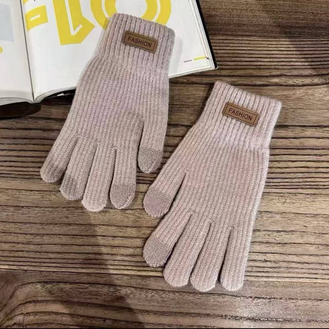 Fashion Vintage Touchscreen Gloves