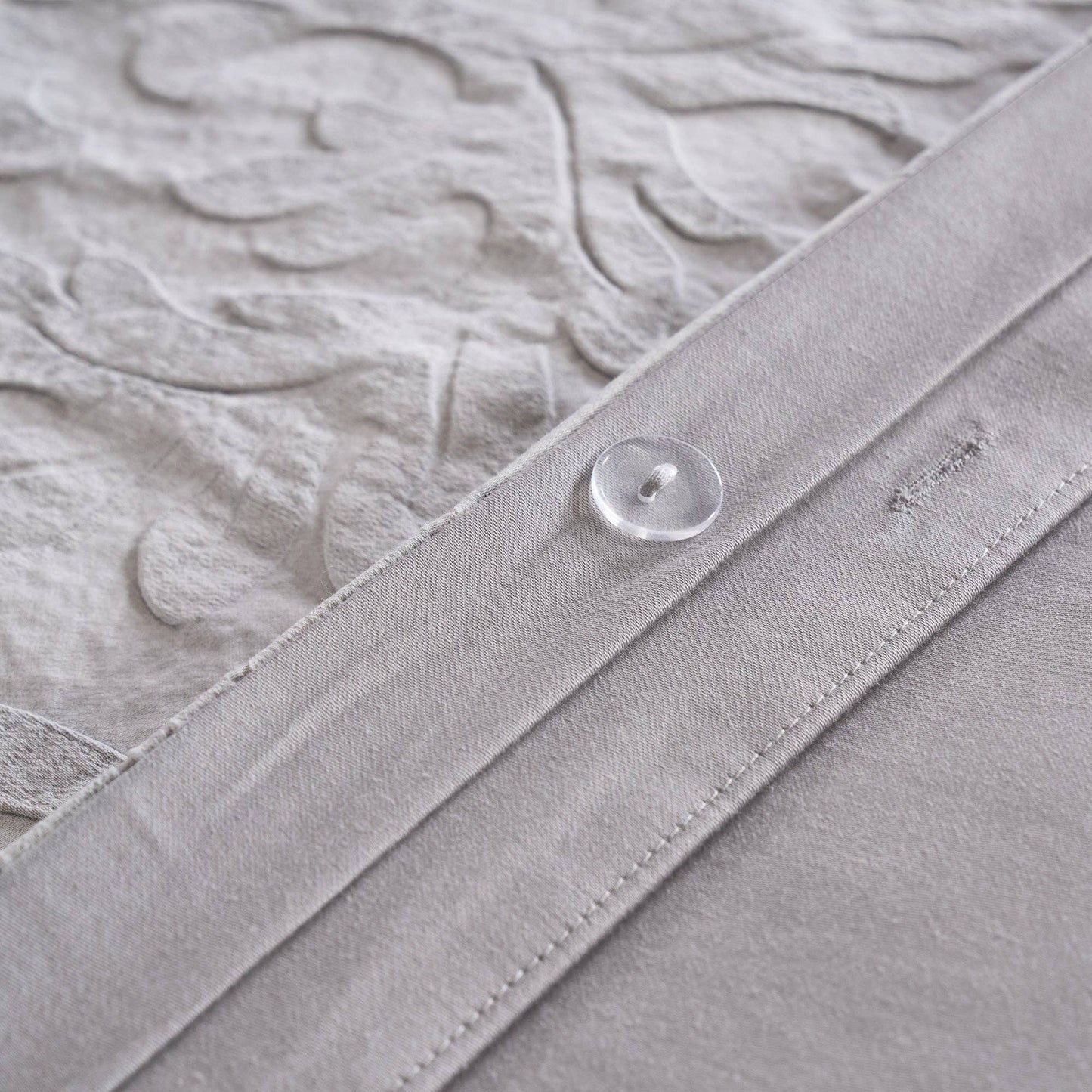 Alessio Duvet/Comforter Set