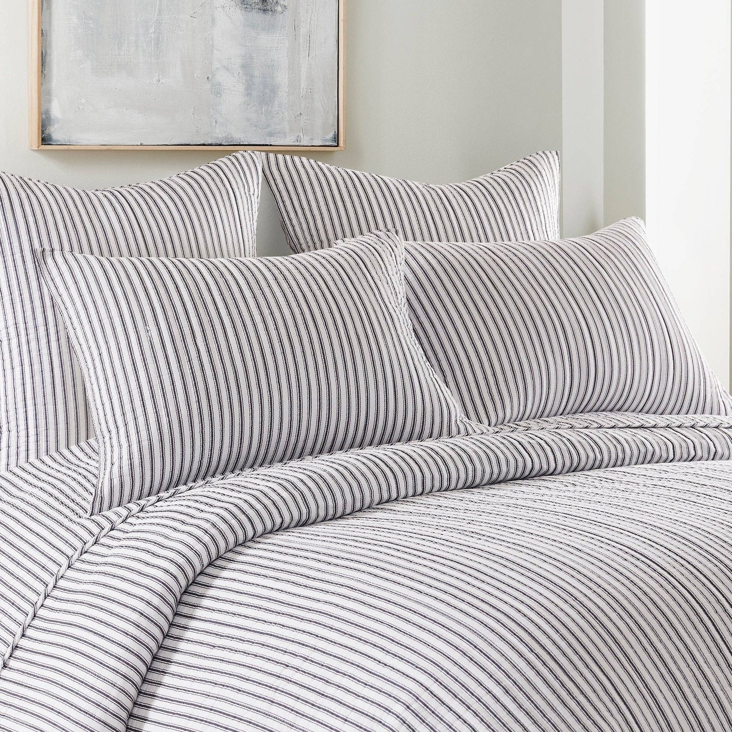 Tobago Stripe Quilt Set: Taupe / Full/Queen