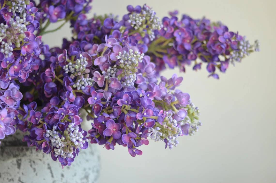 25"Real Touch Lilac-2 Sprays- Soft Film material finished