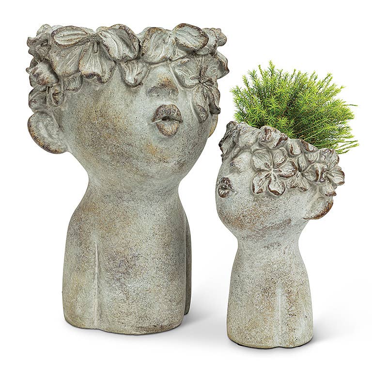 Cement Kissing Face Planter