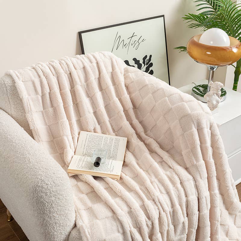 Cozy Checkerboard Textured Throw Blanket