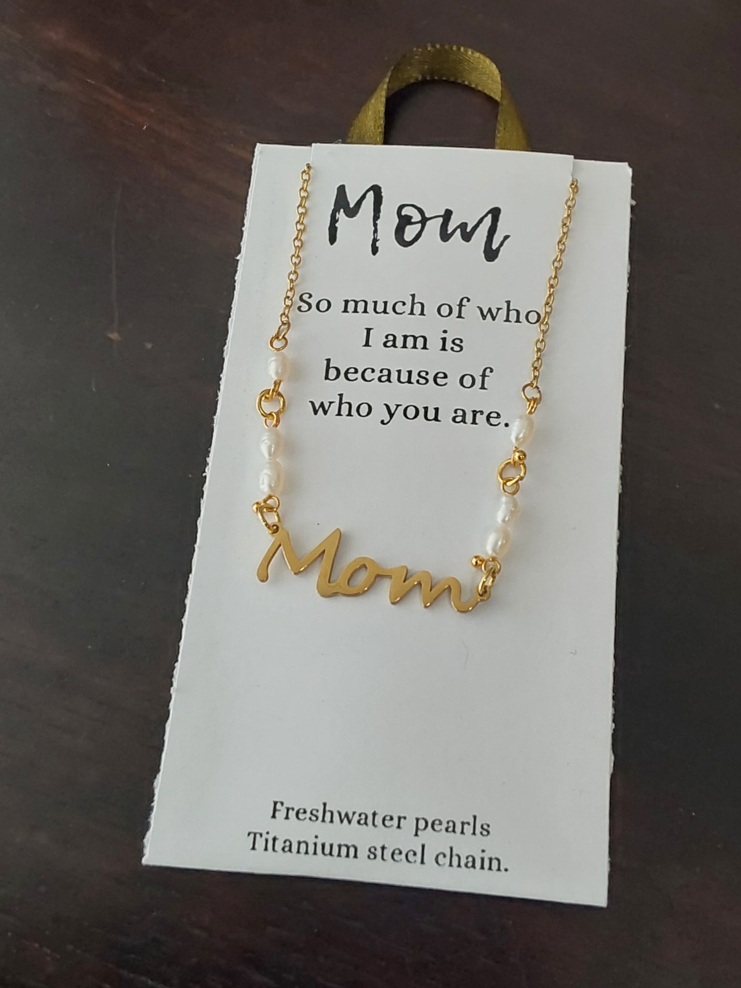 Chys Mom / Mama Necklace