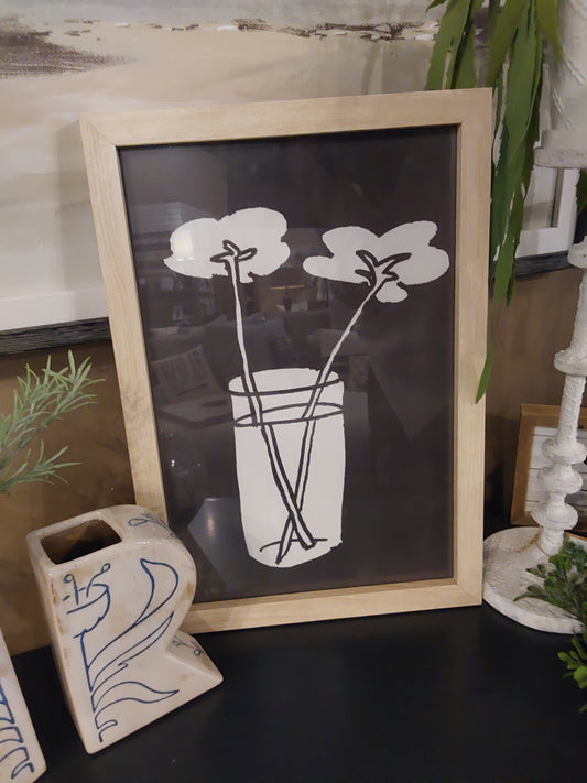 Black/white Flower Framed Art