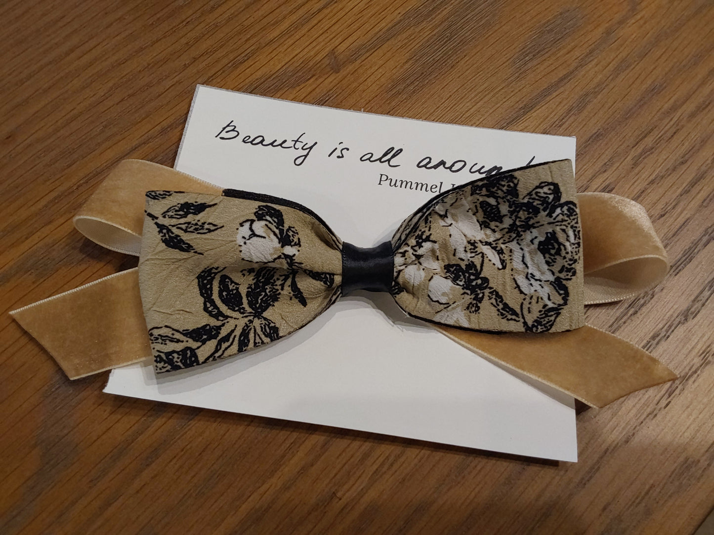 Chy's Hair Bow