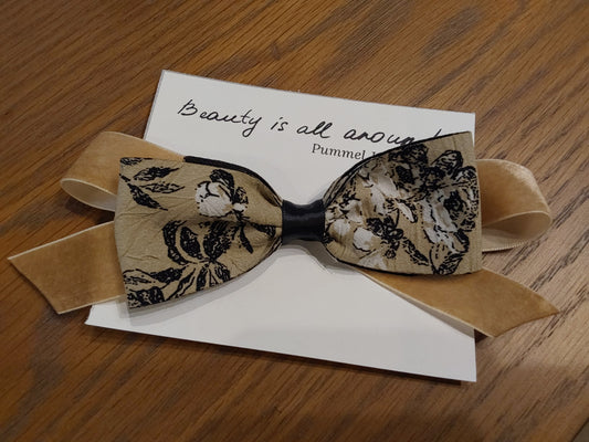 Chy's Hair Bow