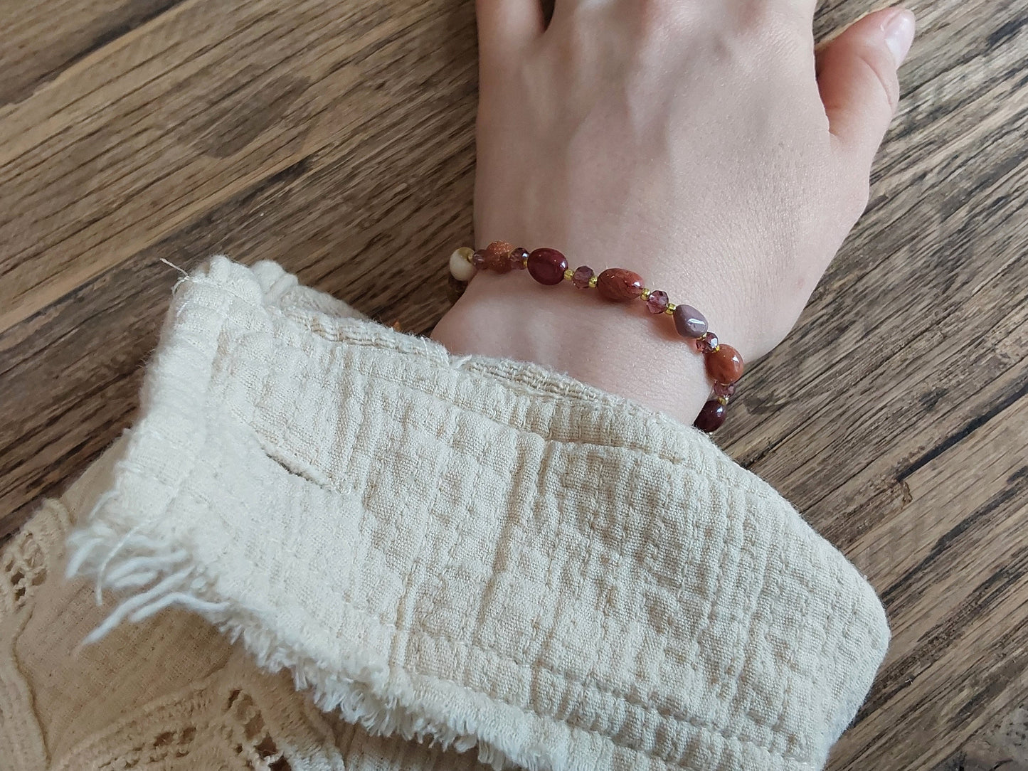 Perfect spice bracelet ( Mookaite Jasper)