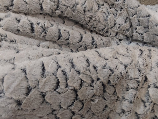 Cozy Minky Speckled Blanket: white&black