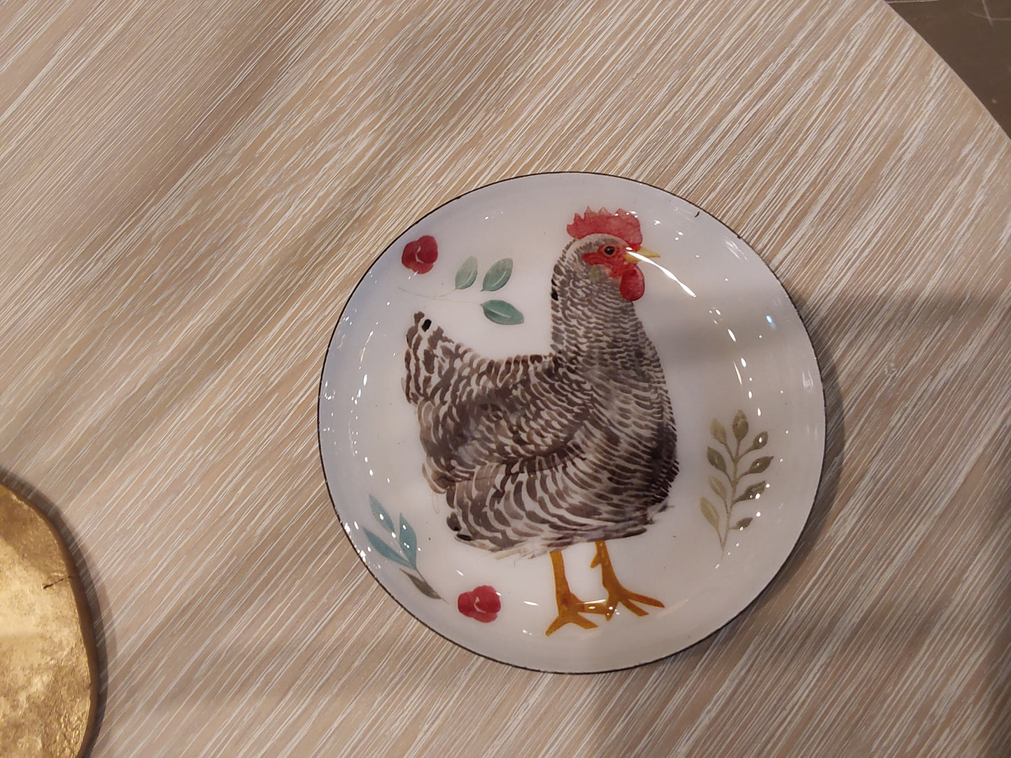 Round Chicken Tidbit Plate