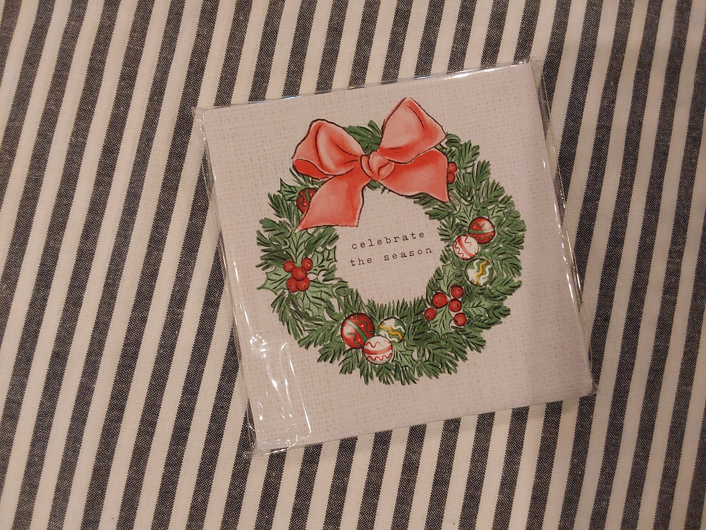 Classic Christmas Napkin Set