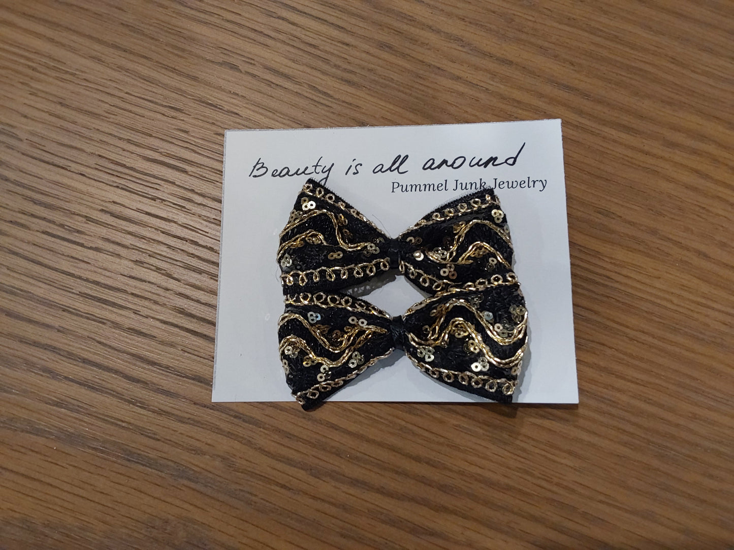 Chy's Hair Bow